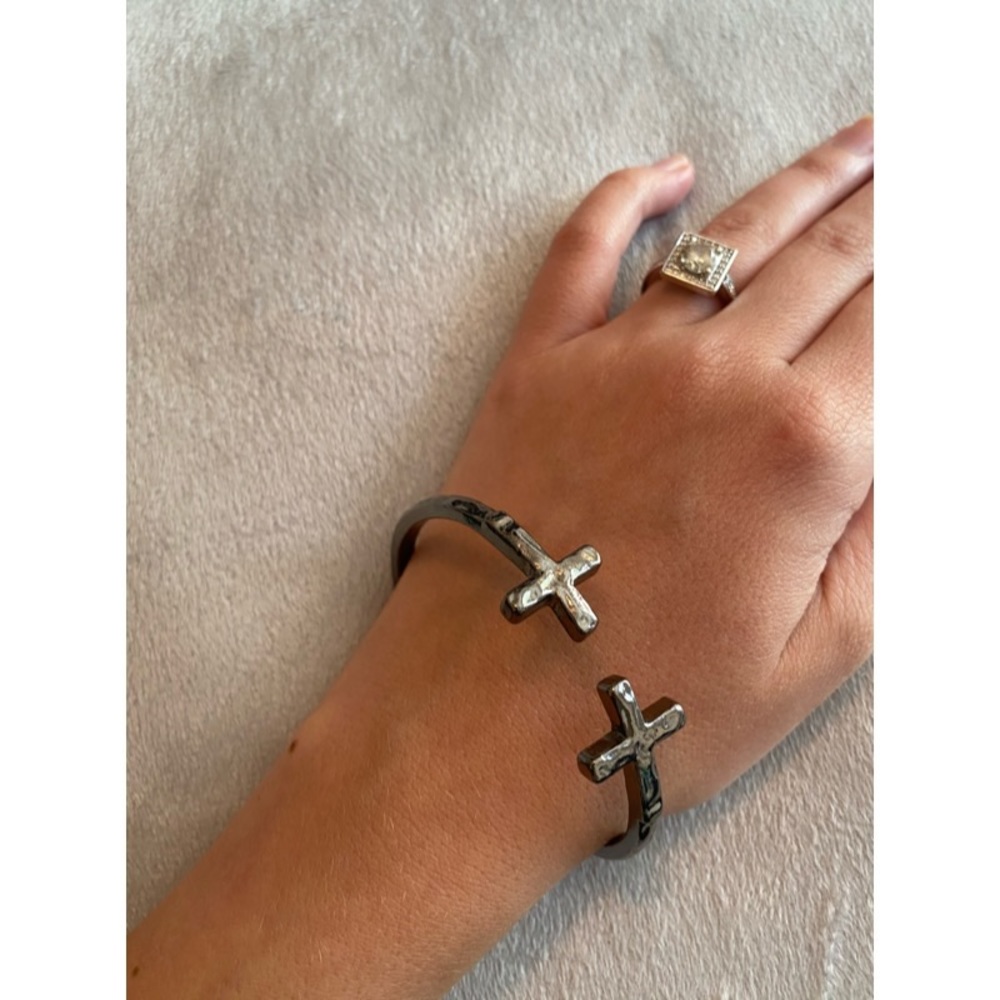 Cross Bracelet